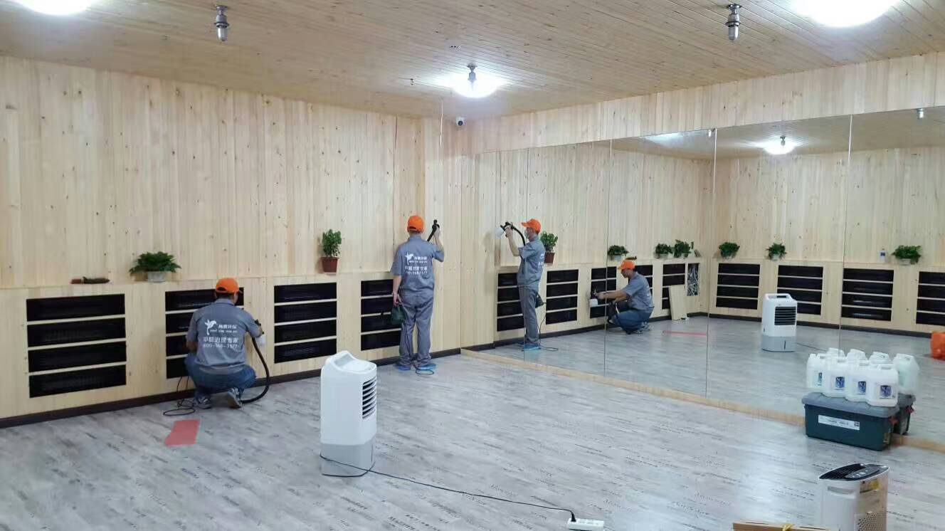 威思麗高溫瑜伽生活館柜子重點施工 威思麗高溫瑜伽生活館柜子重點施工