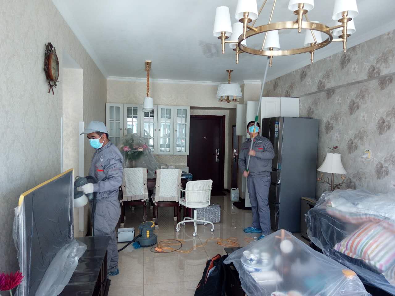 電器以及沙發保護 電器以及沙發保護