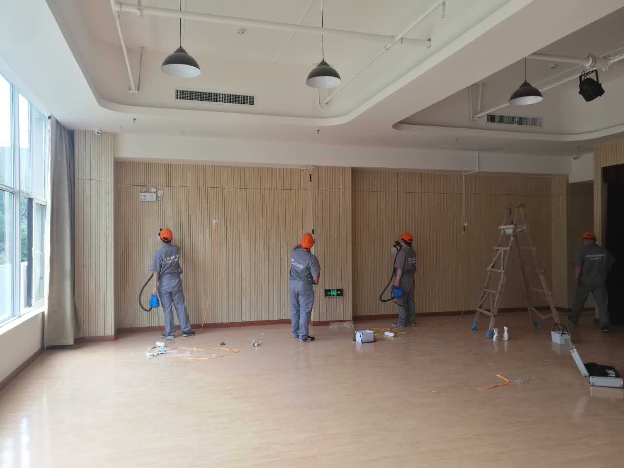 墻面重點噴涂施工 墻面重點噴涂施工