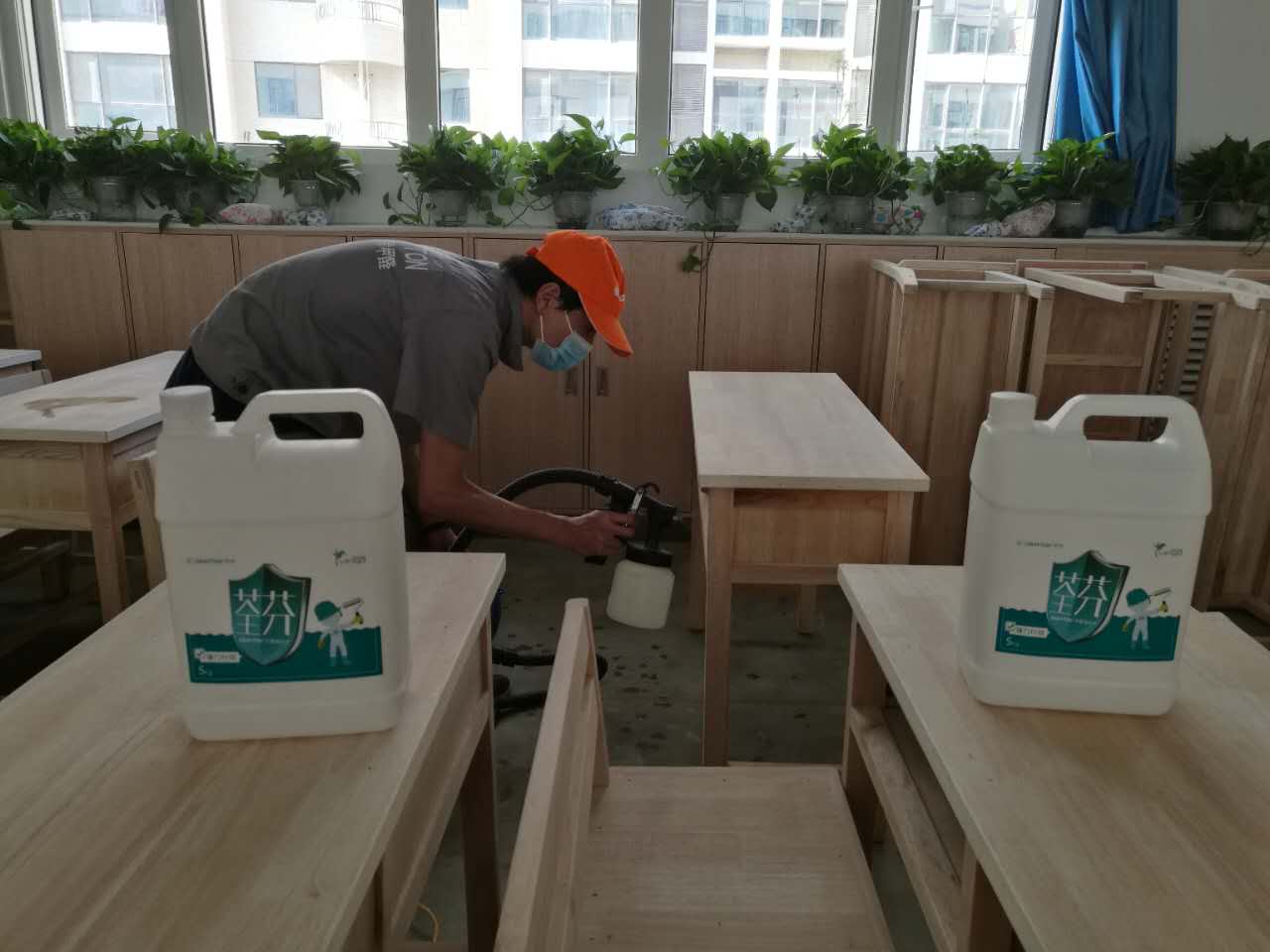 課桌抽屜噴涂重點施工 課桌抽屜噴涂重點施工