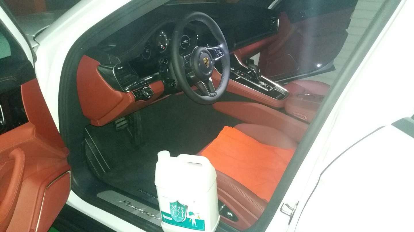 車內(nèi)全方位噴涂治理施工 車內(nèi)全方位噴涂治理施工