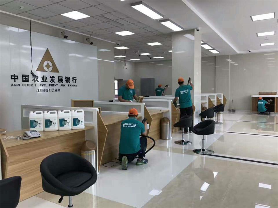 大廳桌椅墻面全方位噴涂施工治理 大廳桌椅墻面全方位噴涂施工治理