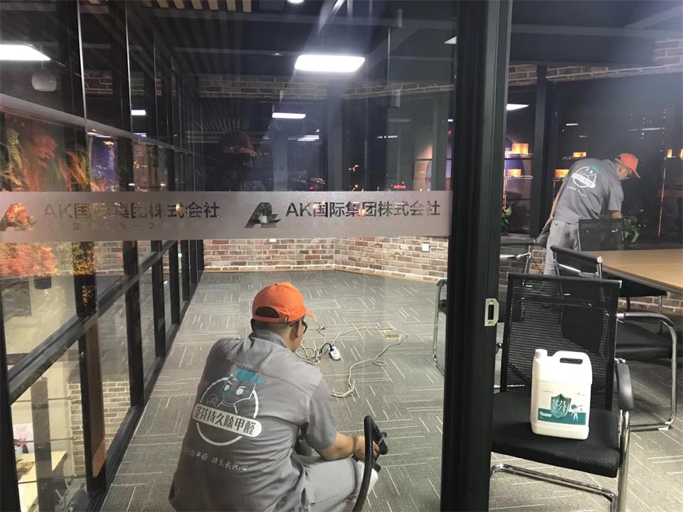 酒店會議室全方位噴涂施工 酒店會議室全方位噴涂施工