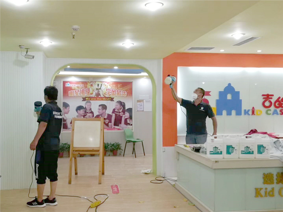 大廳形象墻面頂面噴槍施工 大廳形象墻面頂面噴槍施工