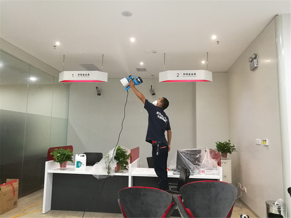 辦公室頂面噴槍全方位施工治理 辦公室頂面噴槍全方位施工治理