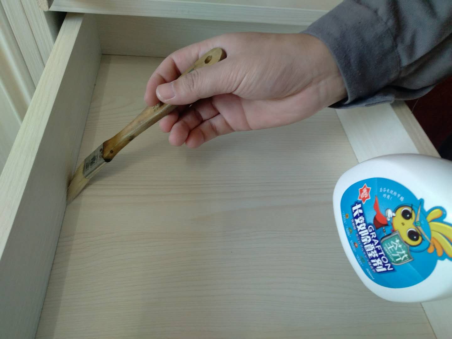 柜子抽屜刷子精細化施工 柜子抽屜刷子精細化施工