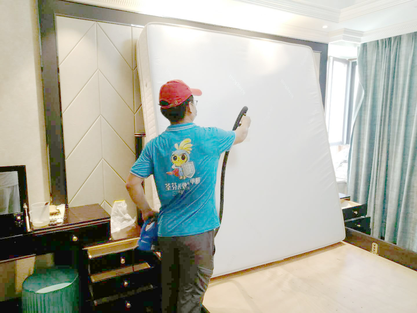 臥室床墊噴槍噴涂施工治理甲醛 臥室床墊噴槍噴涂施工治理甲醛