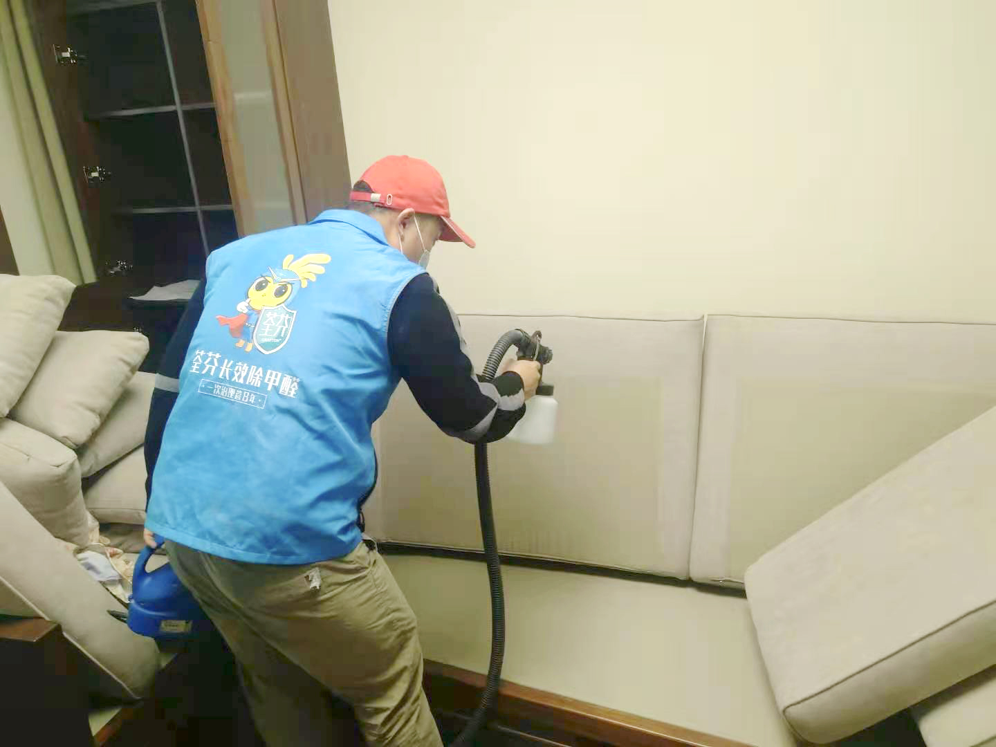 客廳沙發全方位噴涂 客廳沙發全方位噴涂