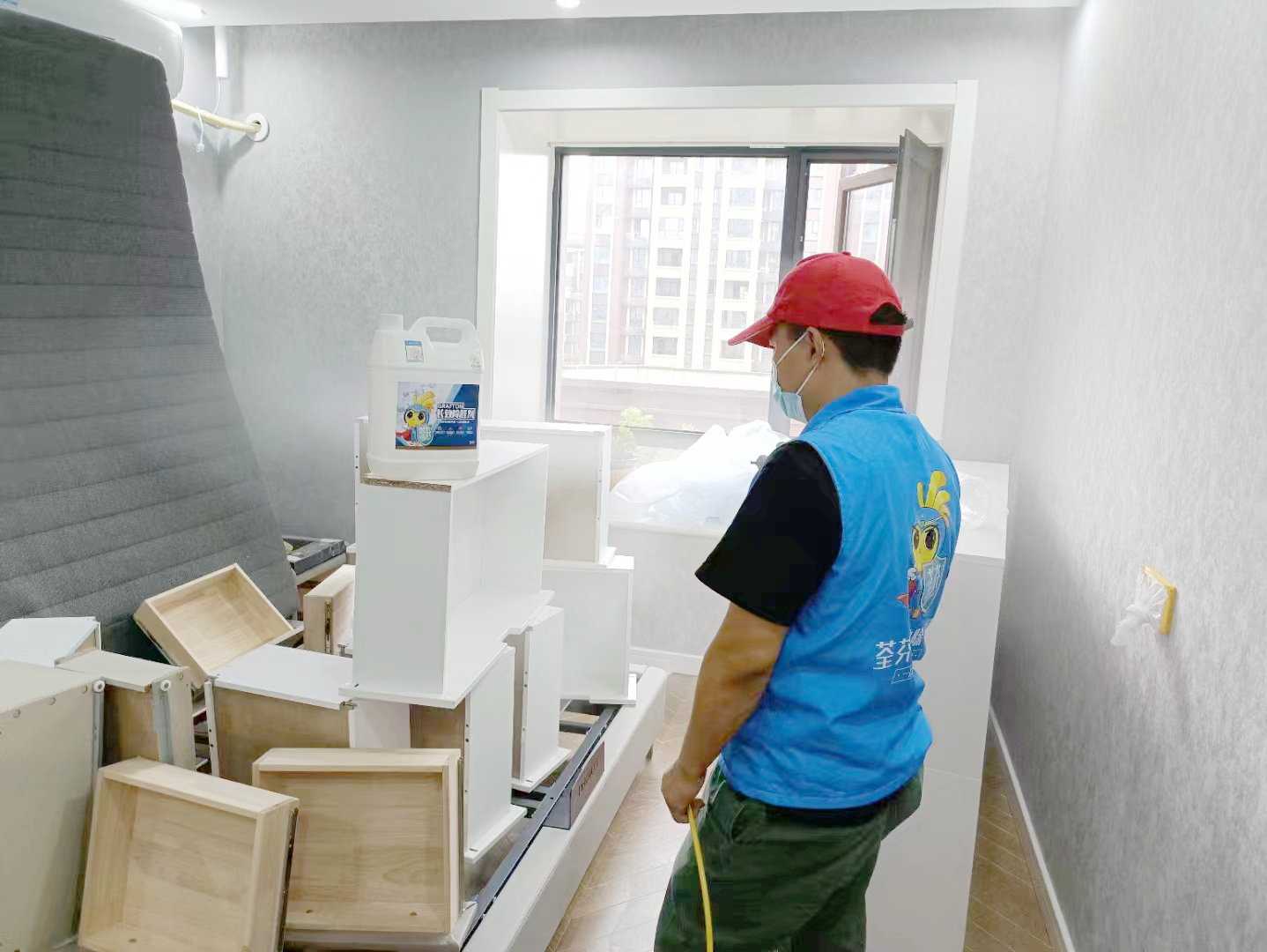 柜子抽屜拆卸全方位噴涂治理甲醛 柜子抽屜拆卸全方位噴涂治理甲醛