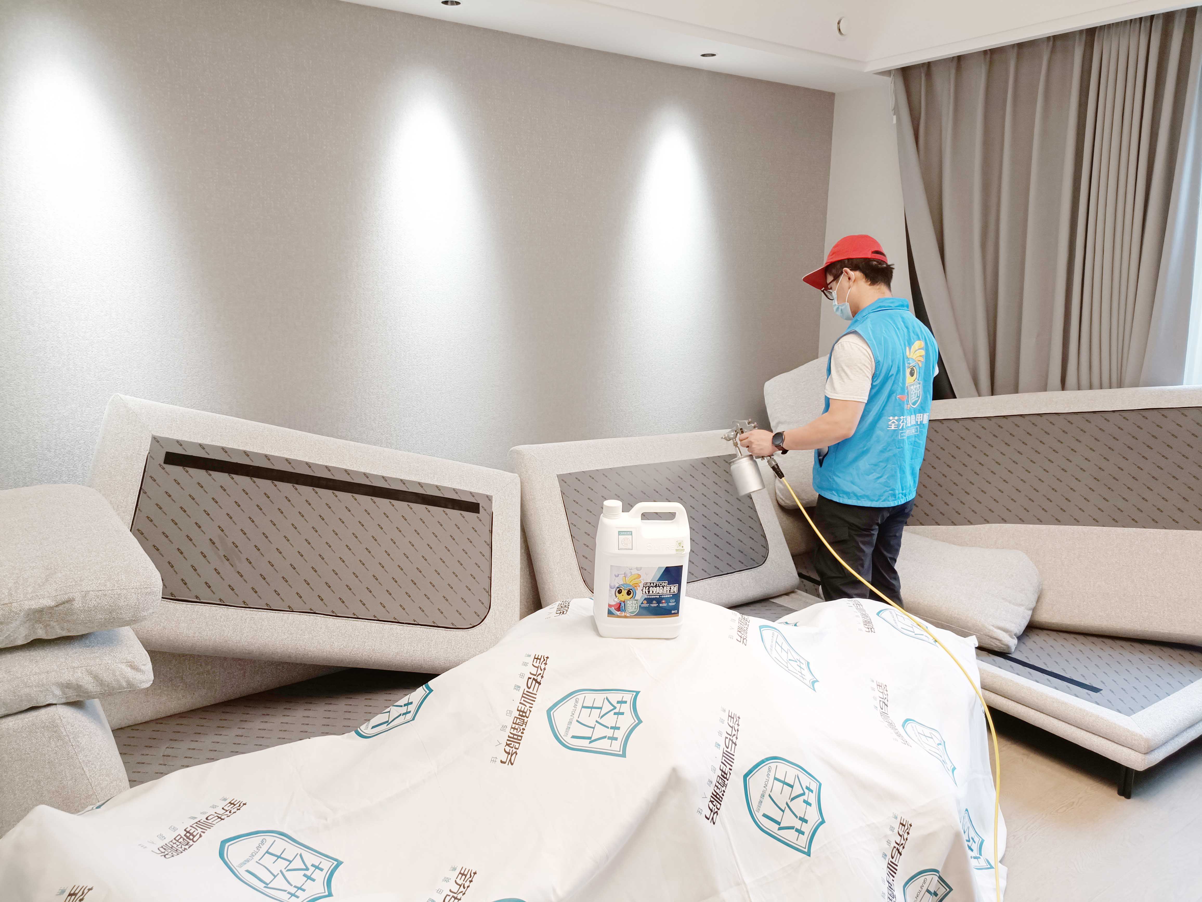 沙發坐墊全方位噴涂治理 沙發坐墊全方位噴涂治理