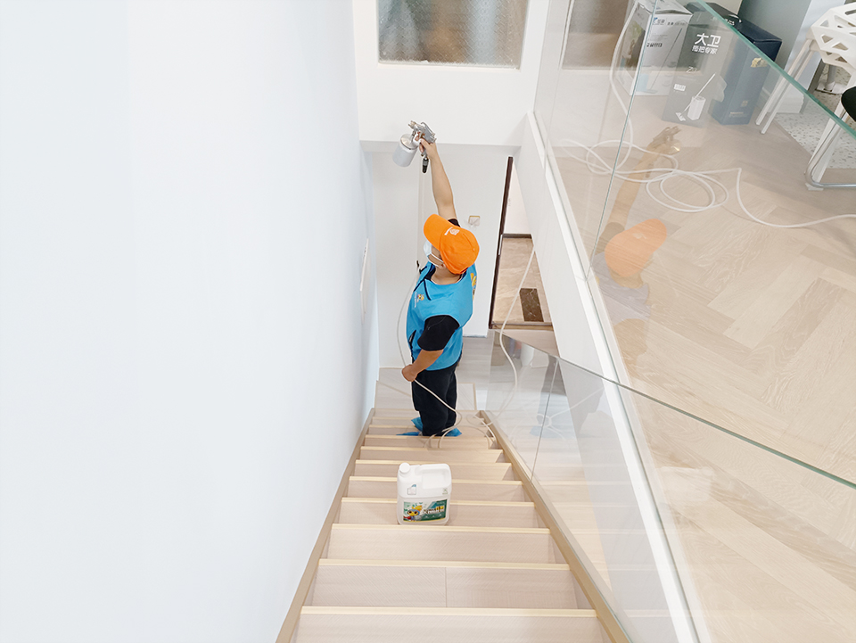 樓梯過道墻面噴涂治理甲醛 樓梯過道墻面噴涂治理甲醛