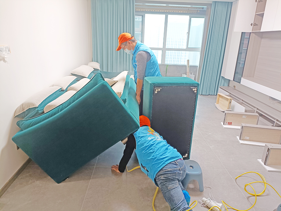 沙發底部絨布精細化噴涂治理 沙發底部絨布精細化噴涂治理